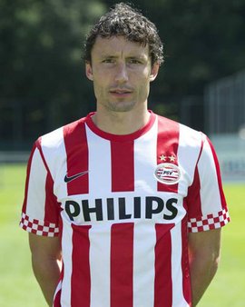 队报：国际米兰正努力和恩昆库达成个人协议